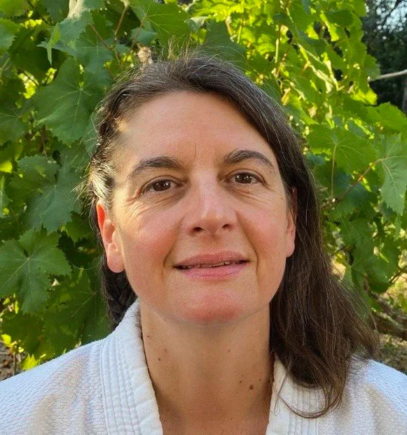Portrait de Sophie Redonnet, enseignante d'aïkido traditionnel à Toulouse, fondatrice d'Aïkido Etrela31.